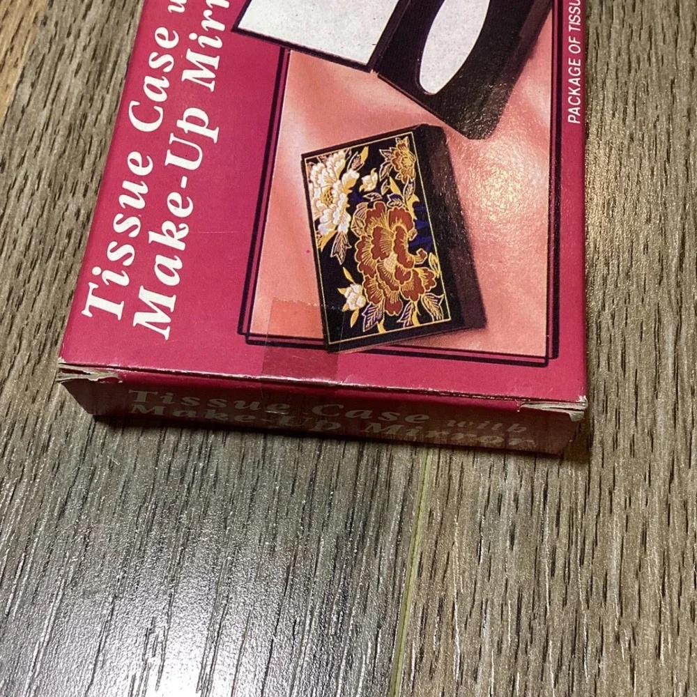Vintage Floral Tissue Case‎ with Make Up Mirror Package Included